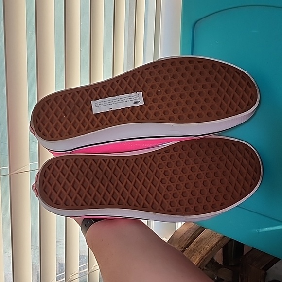 Pink vans - Picture 3 of 3